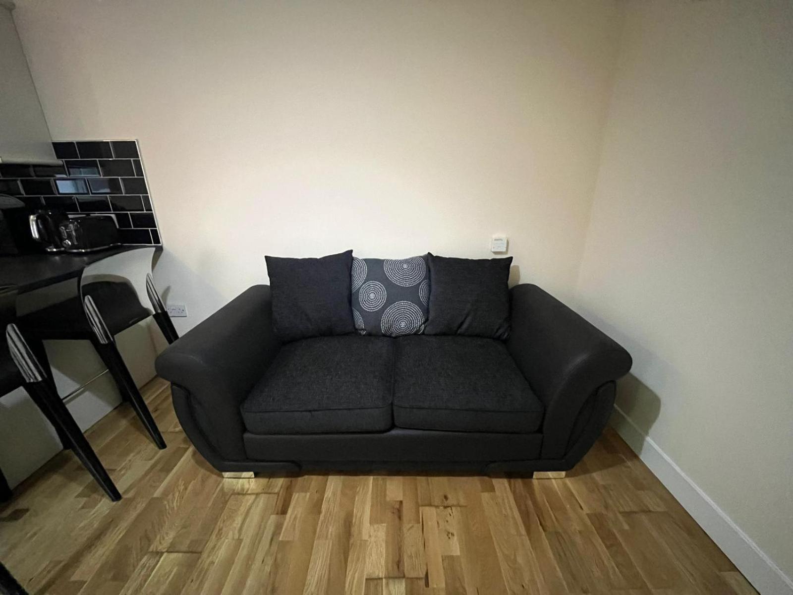 1 Bedroom Flat With Parking Лестер Екстер'єр фото
